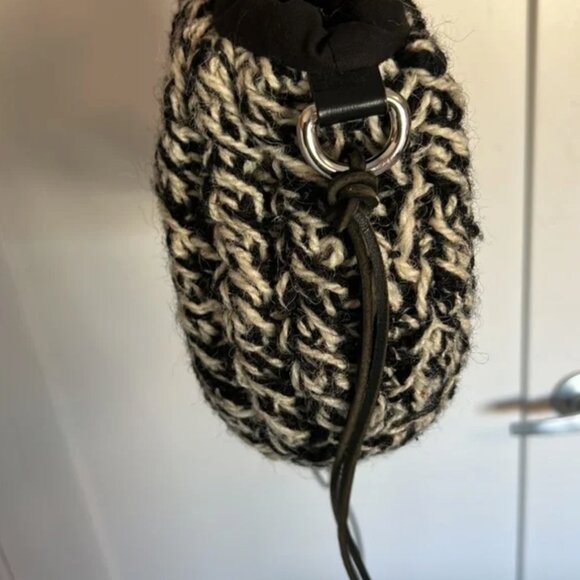 MUUN Wool and Cotton Knit Bag - Picture 7 of 7